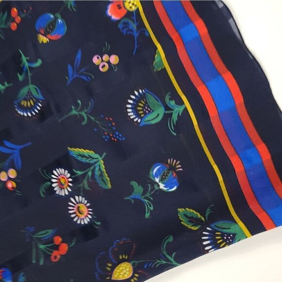 Vintage LEONARD Silk Floral Paris square scarf - Picture 4 of 7